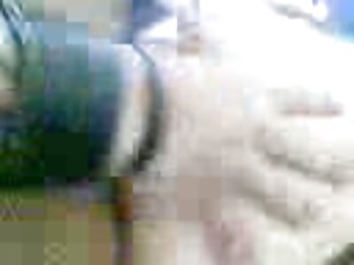 হট বেব আনিয়া ওলসেন سكس ام وابنها اجنبي তার সুন্দর বন্ধুর সাথে একটি বড় মাংসল মোরগ ভাগ করে নিয়েছে